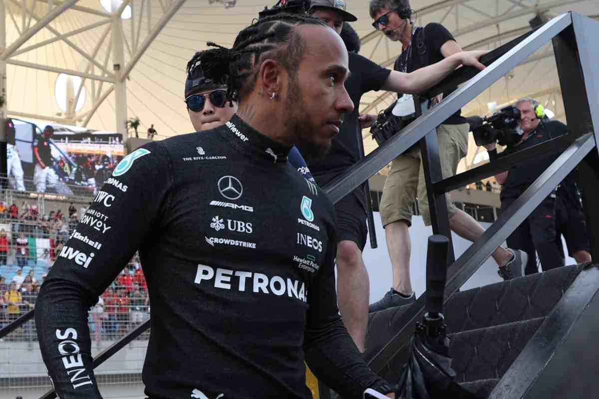 Offese a Hamilton, l'ex campione ora è nei guai - Autoemotori.it