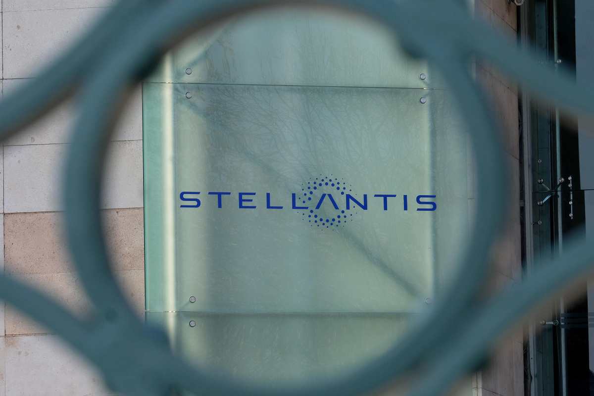 Stellantis e la novità legata alle sfotware house 25 febbraio 2023 autoemotori.it