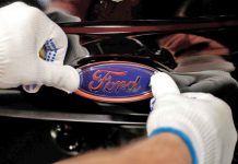 Ford Logo (foto Ansa)