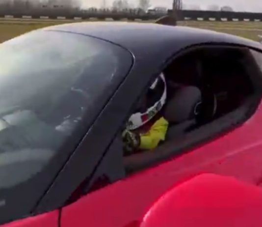 Guida Ferrari 1532023 Autoemotori