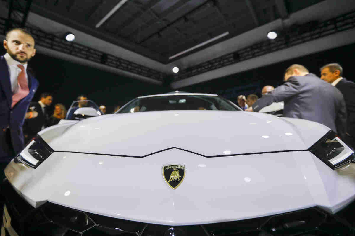 suv e fuoristrada famosi dei vip Lamborghini Urus